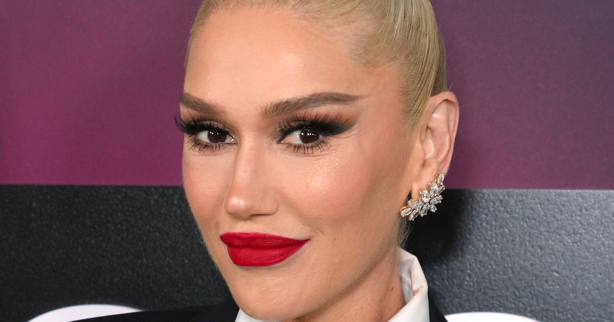 Gwen Stefani’s Furry Boots Steal The Show At The 2023 CMT Music Awards