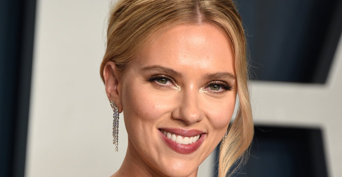 Why Scarlett Johansson is not on social media