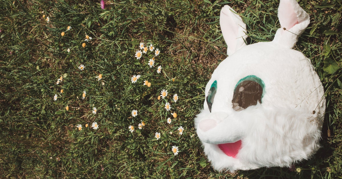 7 Kids (And Their Parents) Who Are Having A Totally Normal Easter - Vimarsana News