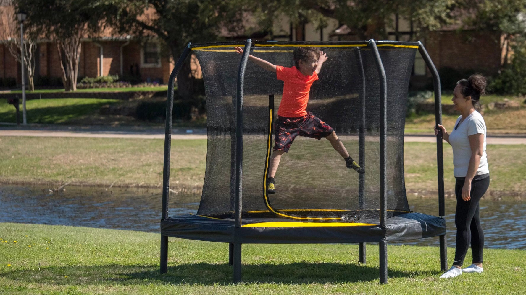 7.5 foot trampoline outlet