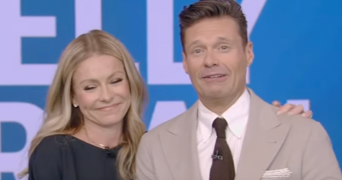 Kelly Ripa Bids Ryan Seacrest A Teary Farewell | HuffPost Entertainment - Vimarsana News
