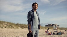 This Offbeat Crime Drama Is A Top Show On Netflix Right Now