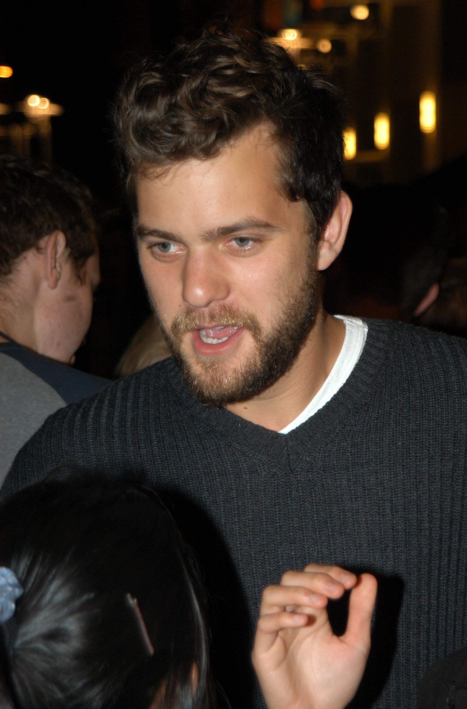 Joshua Jackson Says His 'Dawson's Creek' Salary Gave Him 'Imposter ...