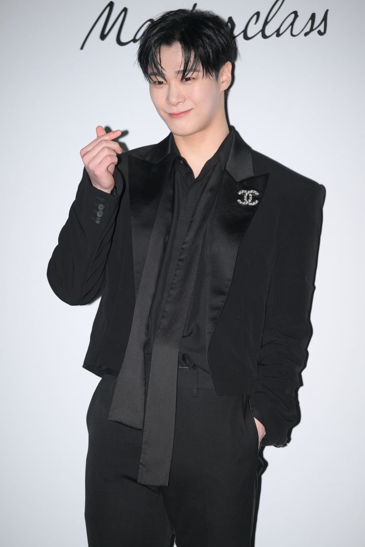 Moonbin of ASTRO attends the photocall for the CHANEL Parfumeur Masterclass at Bukchon Hwigyumjae on January 26, 2023 in Seoul, South Korea. (Photo by The Chosunilbo JNS/Imazins via Getty Images)