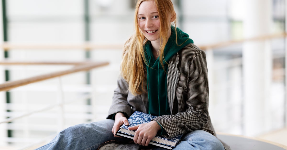 Helping Your Teen To Get A Job? Do These Things First - Vimarsana News