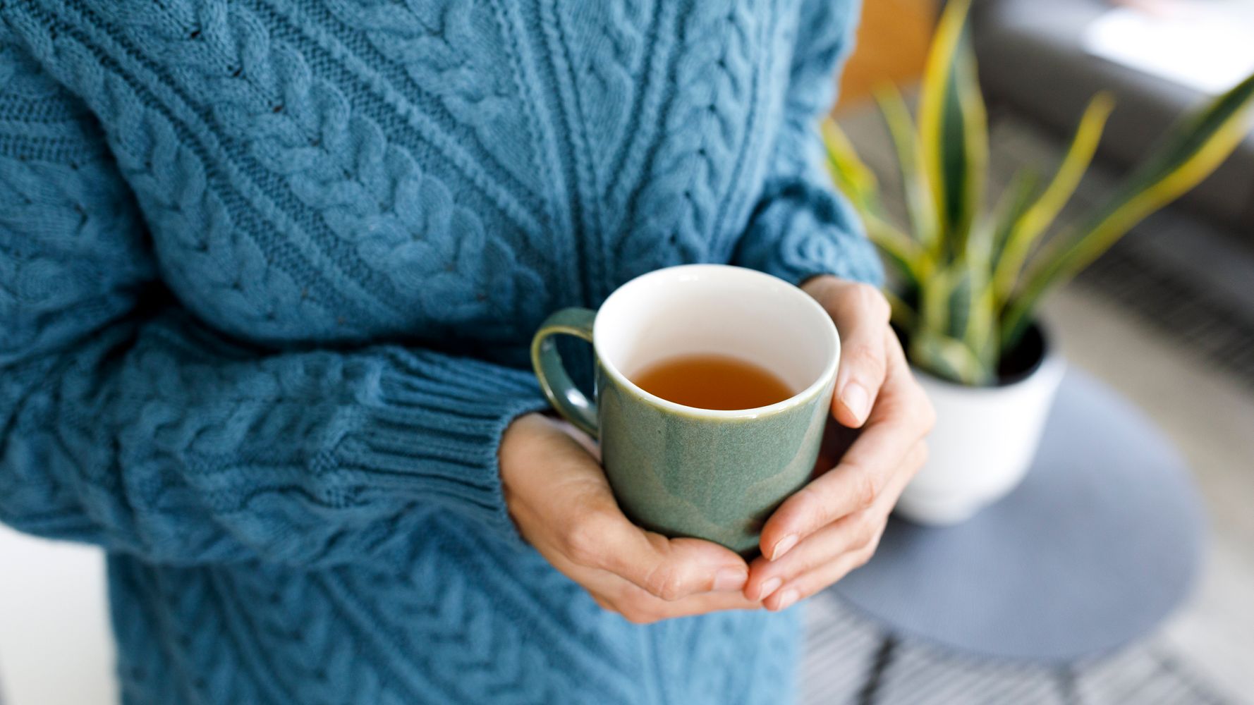 The #1 Thing You're Doing Wrong When Making Tea, According to an