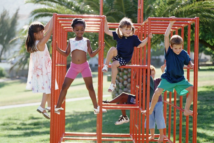 A proposed bill in New York would mandate 30 minutes of recess every day.