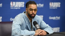 Lakers Guard D’Angelo Russell Gets In Bizarre Clash During News Conference