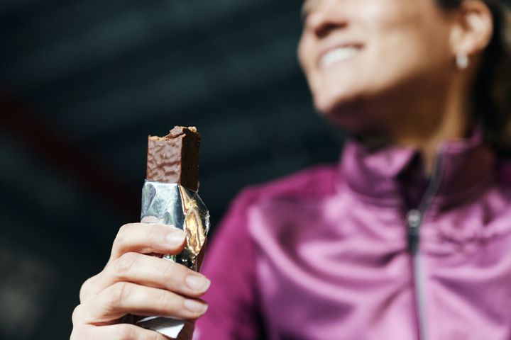 You may want to put down the protein bar before your next long run.