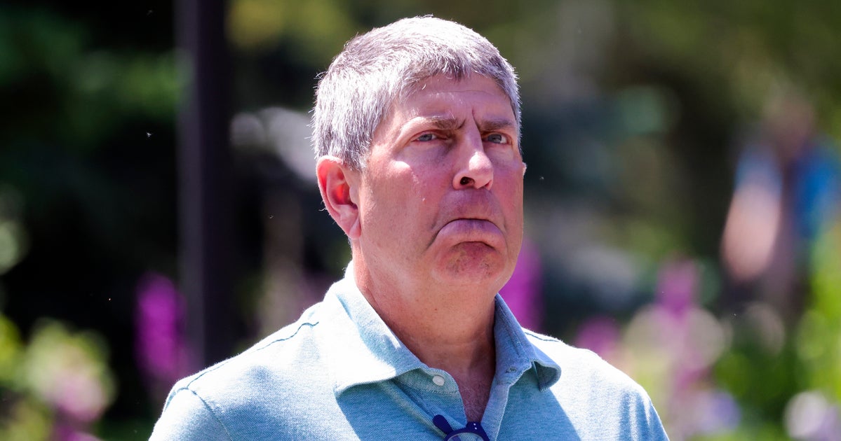 CNBC Anchor Accused Ex-NBCUniversal CEO Of Harassment: Lawyer - Vimarsana News