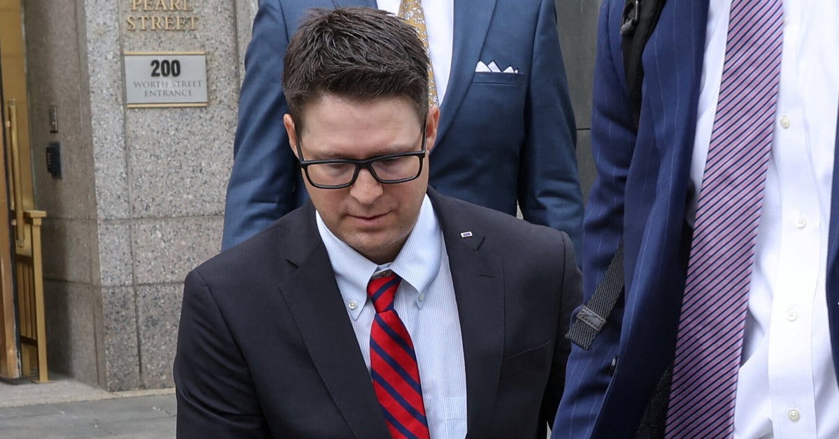 'We Build The Wall' Founder Sentenced To 4 Years In Prison - Vimarsana News