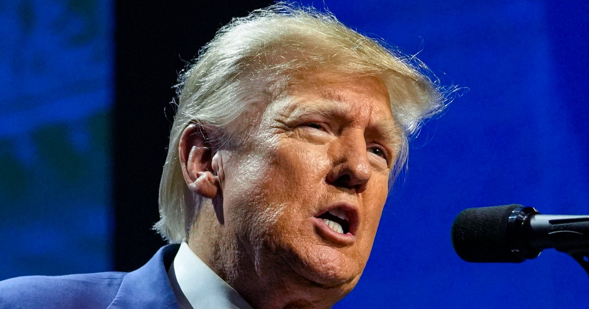 Trump Trashes Late John McCain For Having ‘World’s Longest Funeral’ In New Book Trump Trashes Late John McCain For Having ‘World’s Longest Funeral’ In New Book