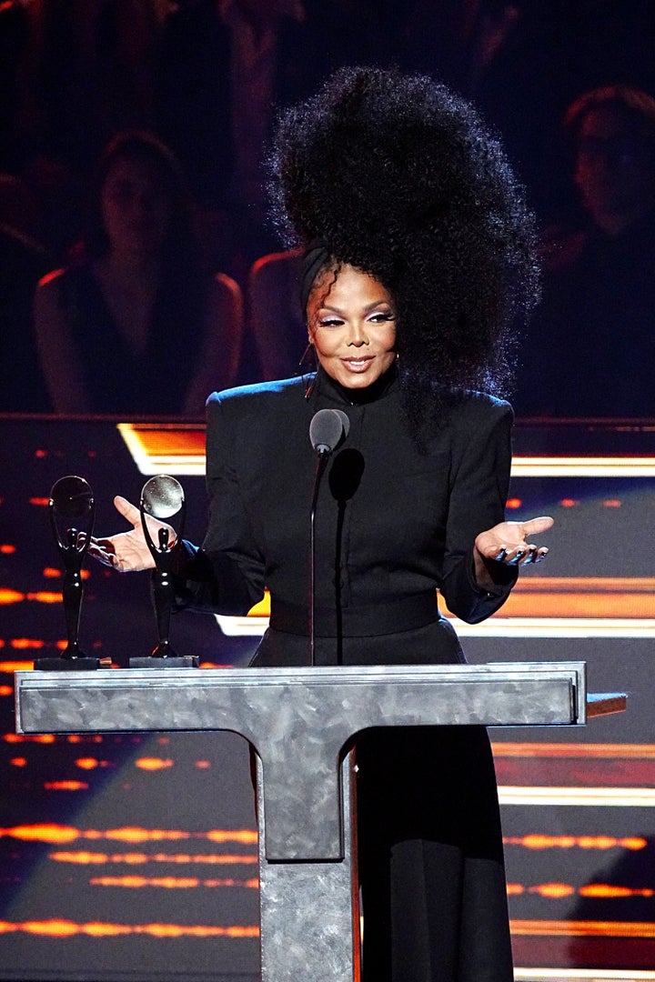 Janet Jackson speaking onstage at the 37th Annual Rock & Roll Hall Of Fame Induction Ceremony on November 05, 2022 in Los Angeles, California.