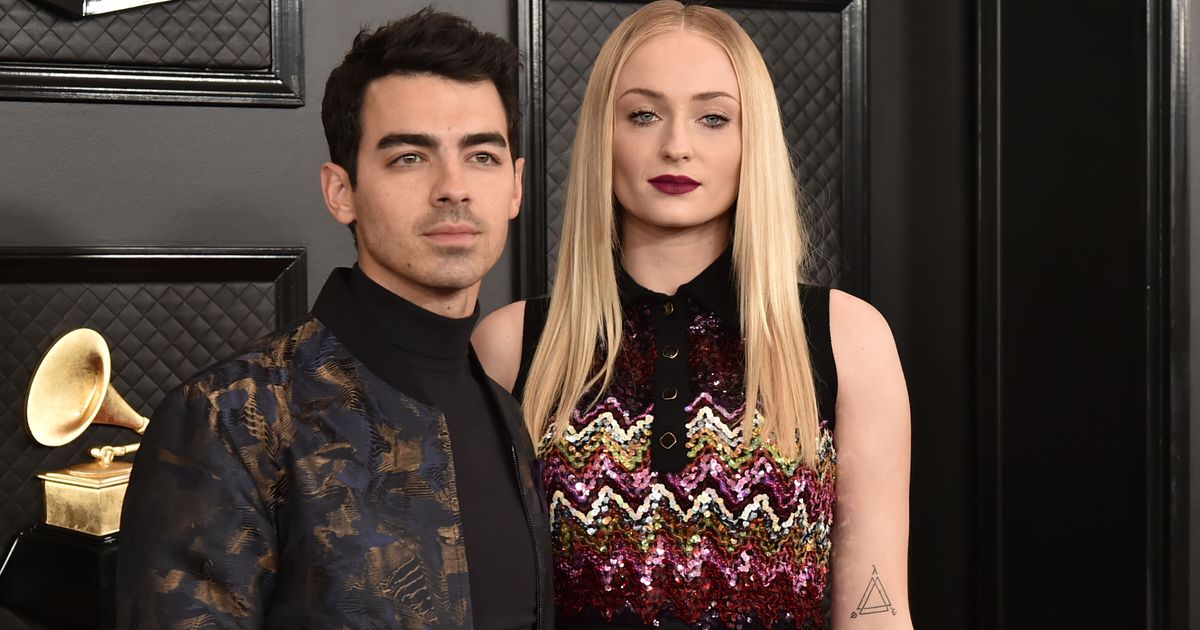 Sophie Turner Wore an Outfit Printed Entirely in Sheet Music