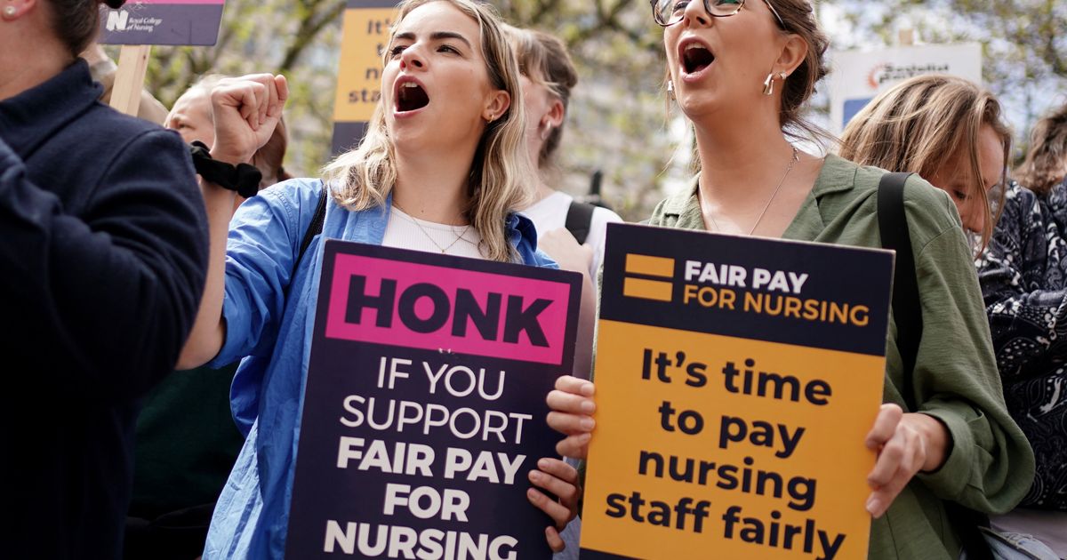 NHS Pay Rise Agreed As Most Unions Vote To Accept Deal | HuffPost UK ...