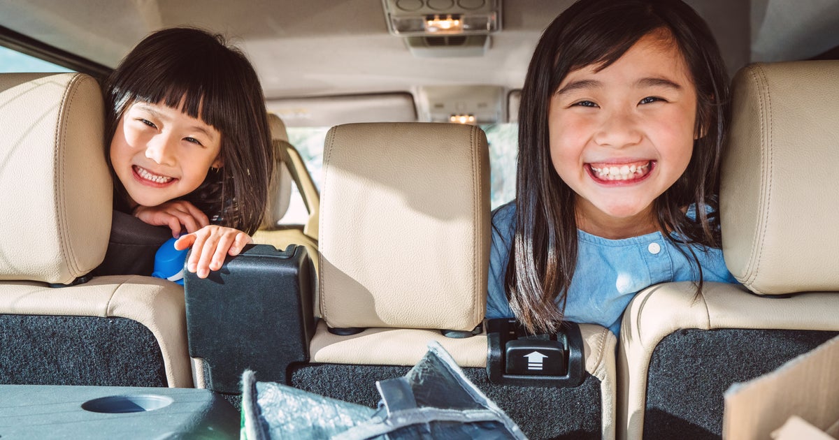 13 Mess-Free Travel Activities For Kids - Vimarsana News