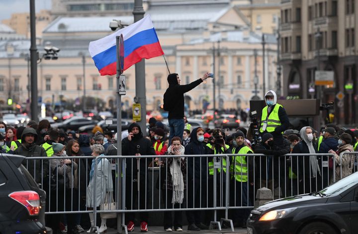 Opposition supporters attend a rally in support of Navalny in central Moscow on April 21, 2021.