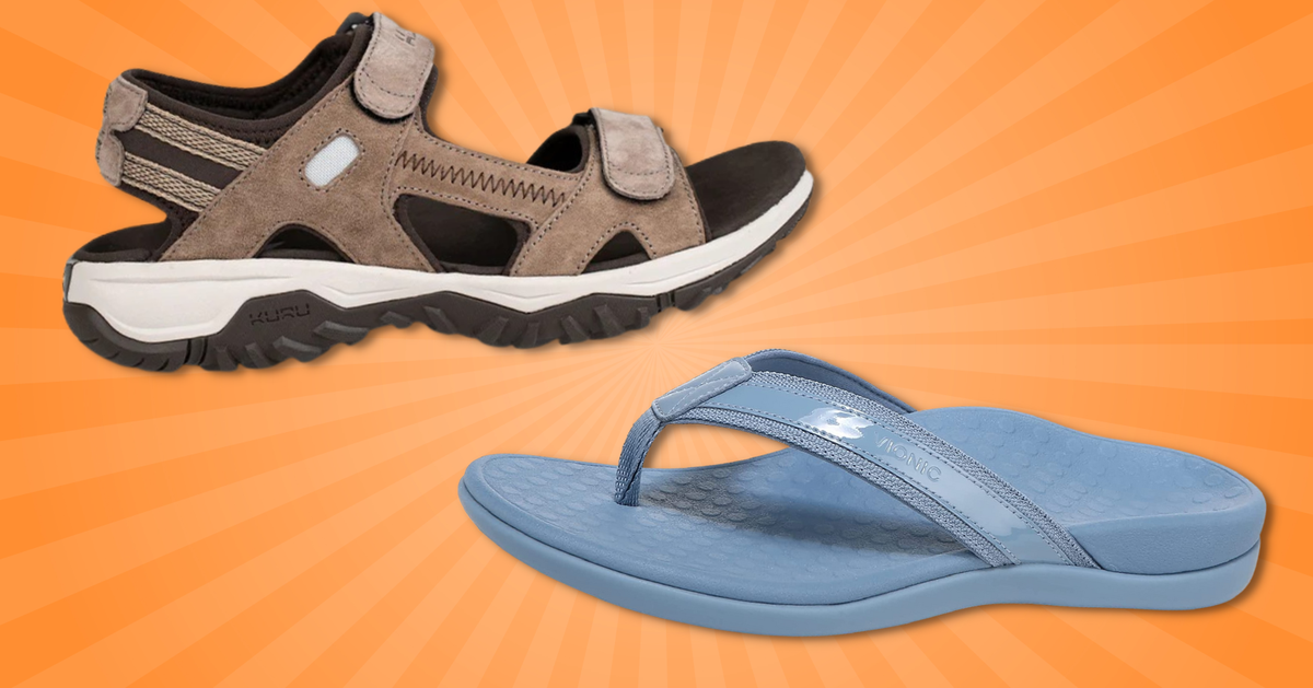 Skechers sandals hot sale for flat feet