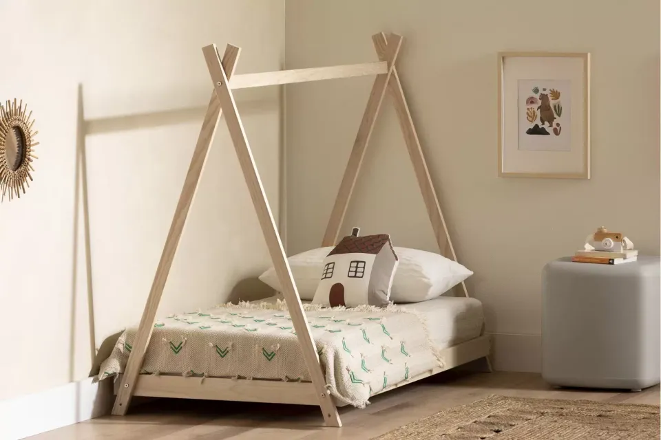 What Is A Montessori Bed — And Is It Right For Your Child? | HuffPost Life