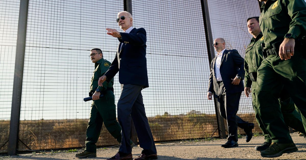 White House Issues Veto Threat For Border Bill As Pandemic Deportation Tool Expires