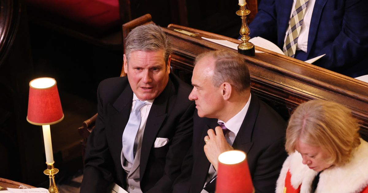 Photo of Keir Starmer Refuses Seven Times To Rule Out A Deal With The Liberal Democrats