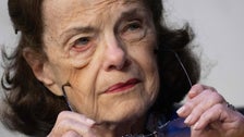 Dianne Feinstein Congratulated The Wrong Senator for Raphael Warnock’s 2021 Victory: Report