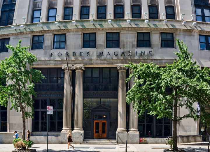 Το κτίριο γραφείων του γνωστού περιοδικού Forbes που βρίσκεται στο Γκρίνουιτς Βίλατζ του Μανχάταν.