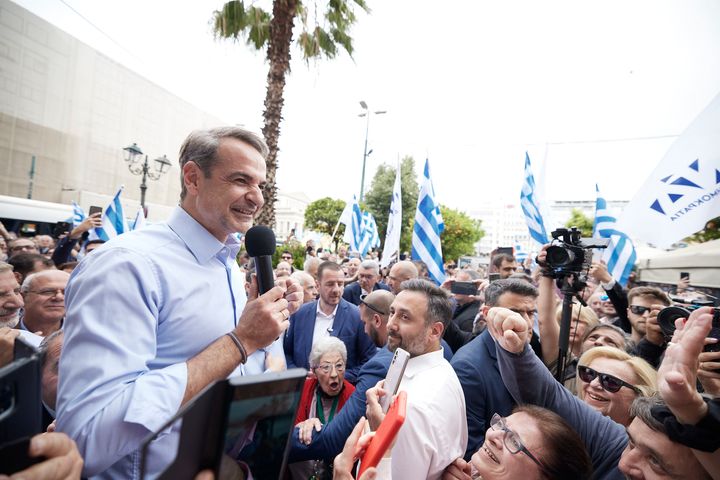 Για τα διλήμματα των εκλογών μίλησε στους πολίτες του Πειραιά ο Κυριάκος Μητσοτάκης