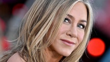 Jennifer Aniston Goes Undercover To Buy Her Own Hair Care Products