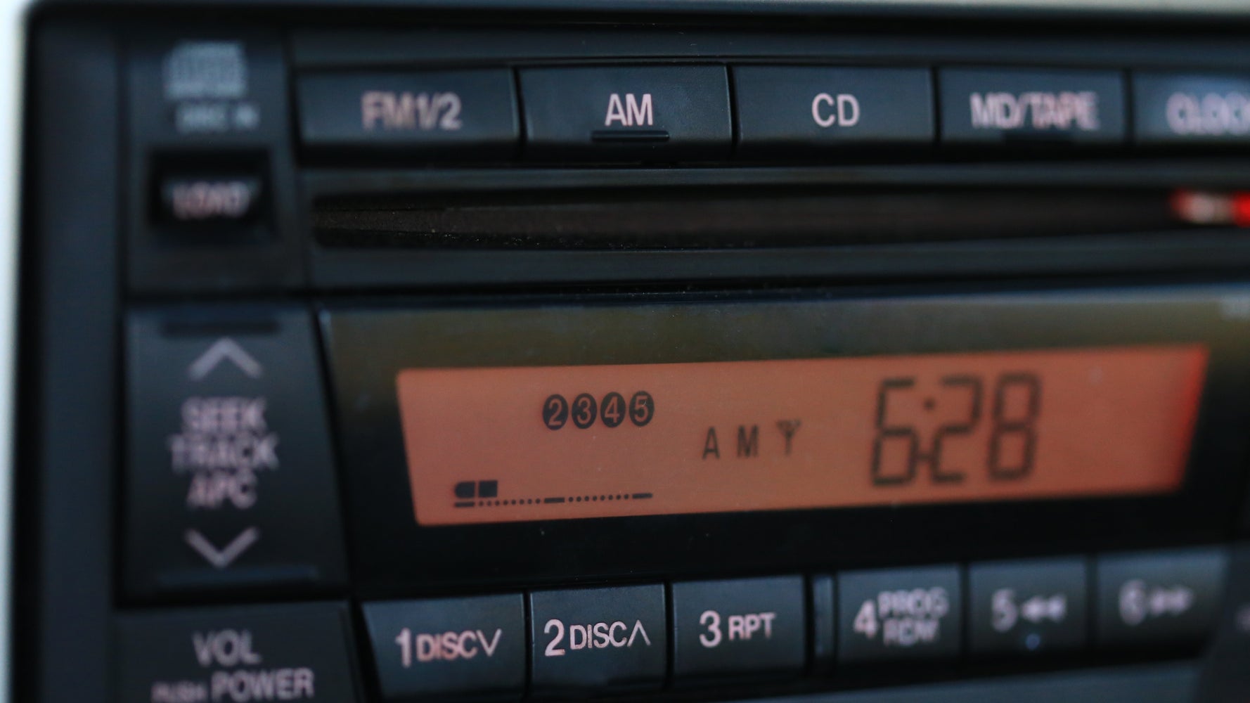 Capitol Hill lawmakers are pushing to keep AM radio in new cars Capitol Hill lawmakers are pushing to keep AM radio in new cars