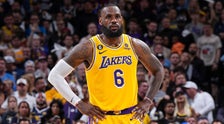 LeBron James’ Incredibly Botched Dunk Gets Slammed By Fans