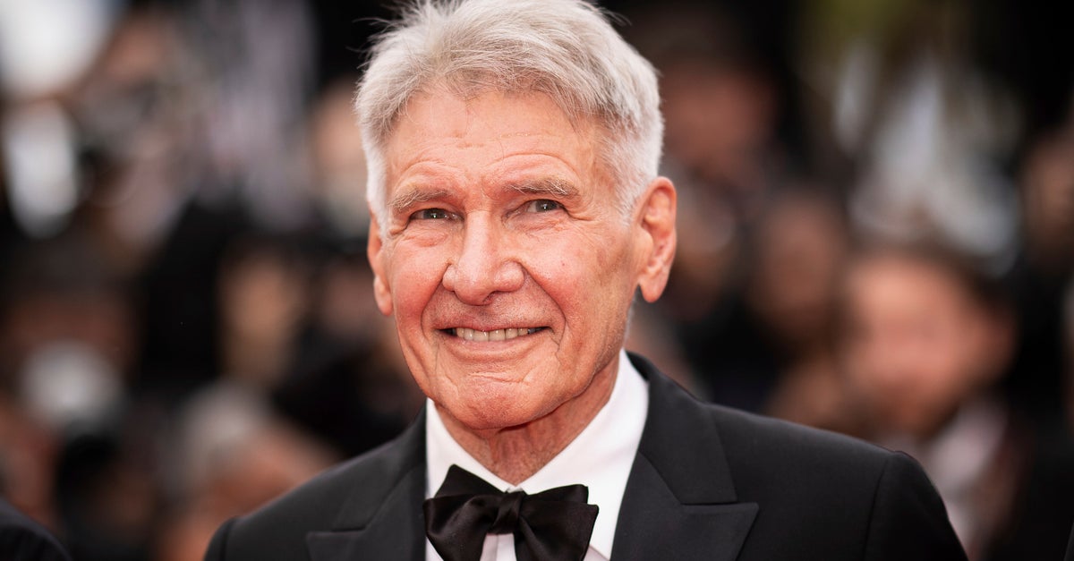 Harrison Ford Answers Steamy Question From Reporter Calling Him ‘Still Very Hot’ Harrison Ford Answers Steamy Question From Reporter Calling Him ‘Still Very Hot’