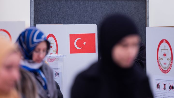 27 Απριλίου 2023 Γερμανία - Τούρκοι πολίτες ψηφίζουν για τις εθνικές εκλογές της Τουρκίας.
