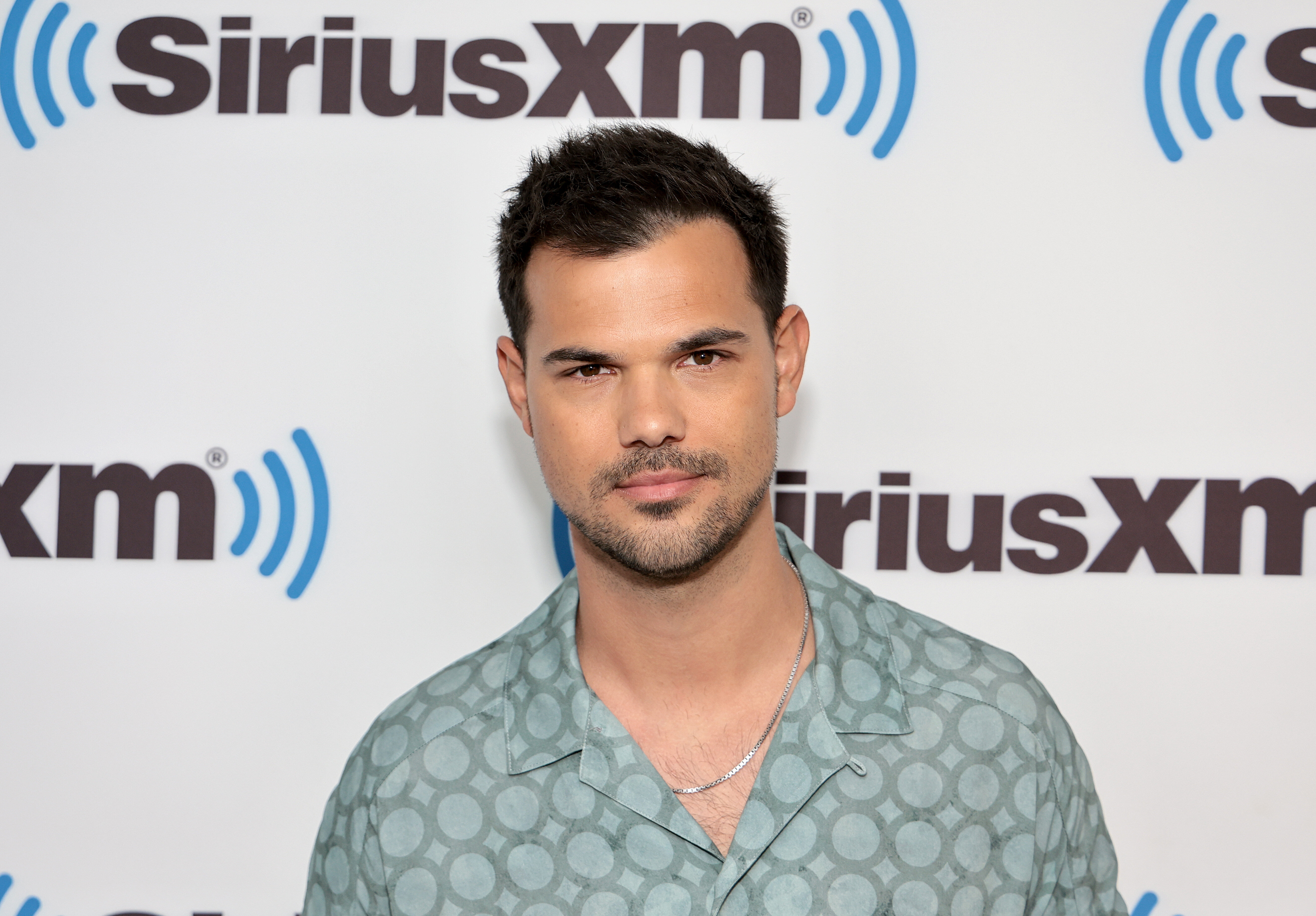 Taylor Lautner Responds To Those Who Claim He Did Not Age Well   646e2aef2400006d00dc8393 