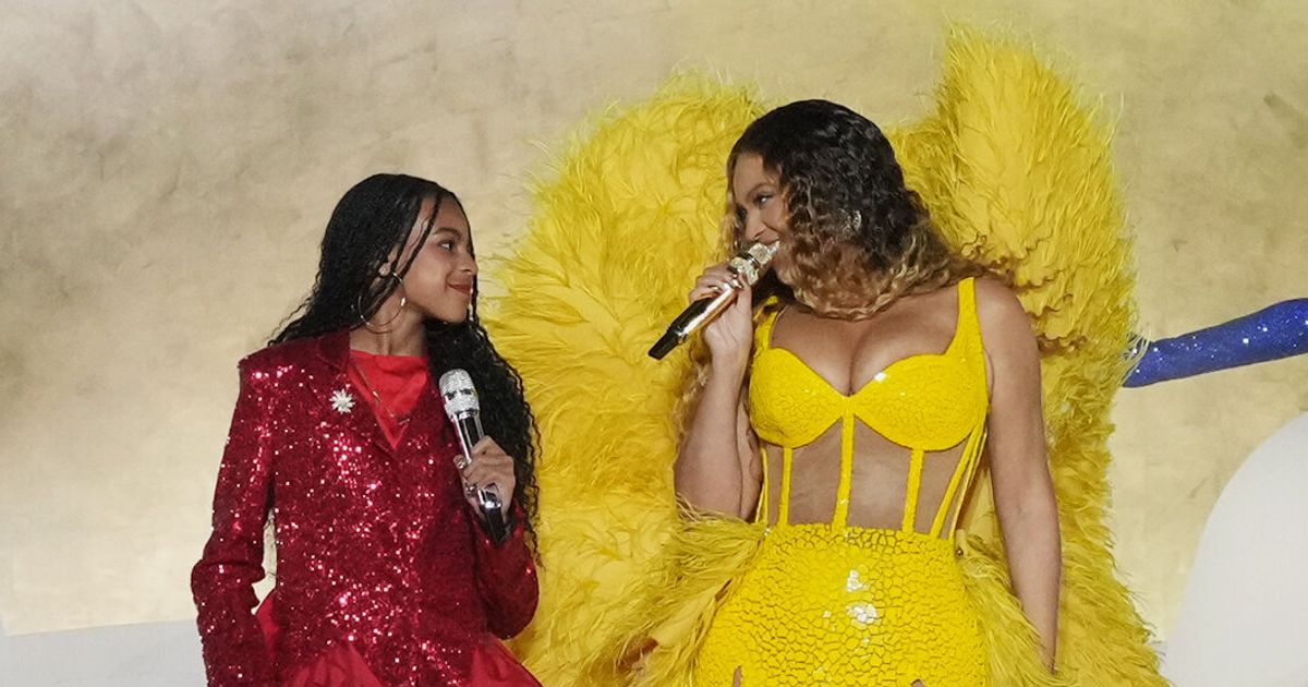 Beyoncé Invites Daughter Blue Ivy To Dance Onstage In Surprise Tour Appearance