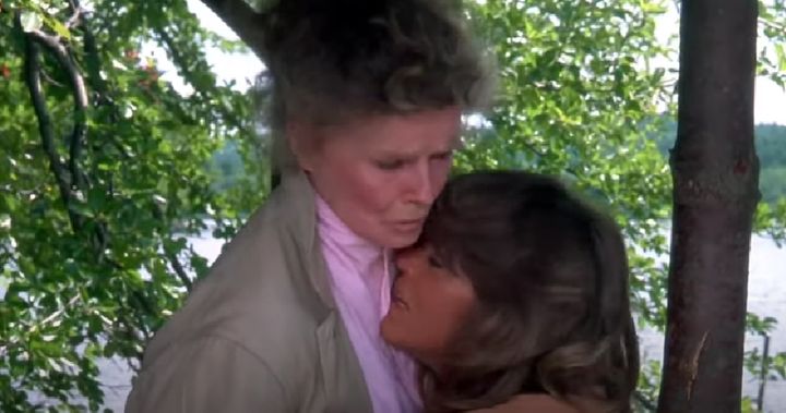 Κάθρην Χέμπορν και Τζέιν Φόντα στην «Χρυσή λίμνη» (1981)