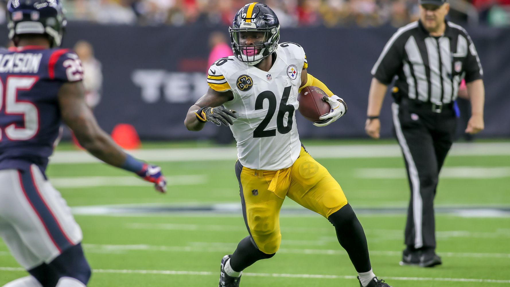 Le'Veon Bell said he smoked cannabis before some NFL games