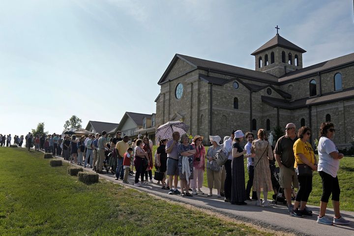 People wait to view the body of Sister Wilhelmina Lancaster at the Benedictines of Mary, Queen of Apostles abbey.