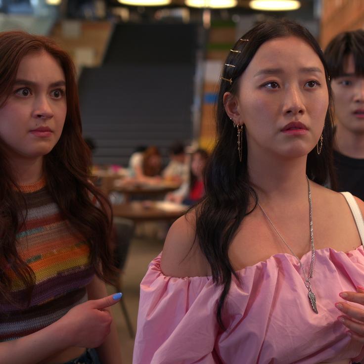 From left: Anna Cathcart as Kitty Song Covey, Gia Kim as Yuri and Choi Min-yeong as Dae in Episode 107 of "XO, Kitty."