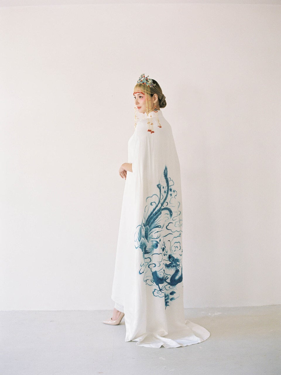 A Modern Take On The Traditional Wedding Cheongsam – East Meets Dress