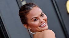 Chrissy Teigen Thought She Had An Identical Twin, But The Truth Was Much More Confusing