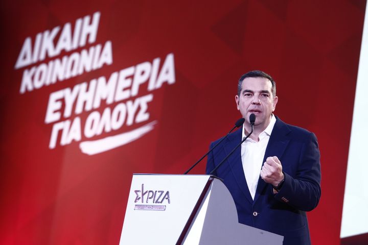 Παρουσίαση του προγράμματος του ΣΥΡΙΖΑ - Προοδευτική Συμμαχία, "Ελλάδα 2027. Επτά βήματα για Δίκαιη Κοινωνία και Ευημερία για Όλους" από τον Πρόεδρο του κόμματος ΑΛέξη Τσίπρα, Τετάρτη 7 Ιουνίου 2023. Εκτός από την ομιλία του προέδρου του ΣΥΡΙΖΑ, στην προγραμματική εκδήλωση συμμετείχαν με ομιλίες εξειδικεύοντας το πρόγραμμα η Έφη Αχτσιόγλου, ο Διονύσης Τεμπονέρας, ο Ευκλείδης Τσακαλώτος και ο Αλέξης Χαρίτσης. (ΣΩΤΗΡΗΣ ΔΗΜΗΤΡΟΠΟΥΛΟΣ/EUROKINISSI)