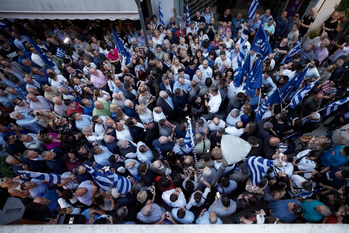 Ο Κυριάκος Μητσοτάκης έστειλε μήνυμα και στους ψηφοφόρους που επέλεξαν κόμματα που κινούνται δεξιότερα της ΝΔ