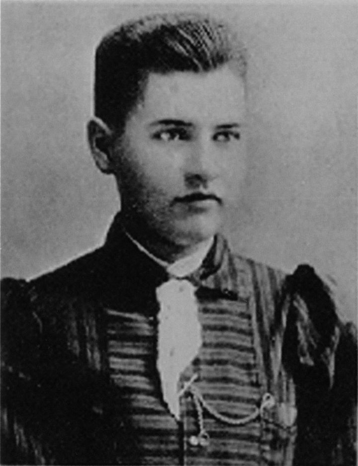 Here is a young Willa Cather, who sometimes preferred to be called "William."
