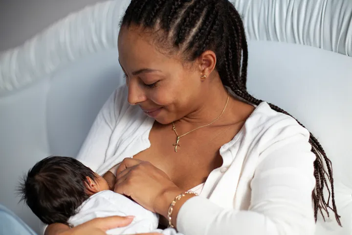 More Moms Are Breastfeeding Their Babies — But Not for Long Enough, Experts  Say