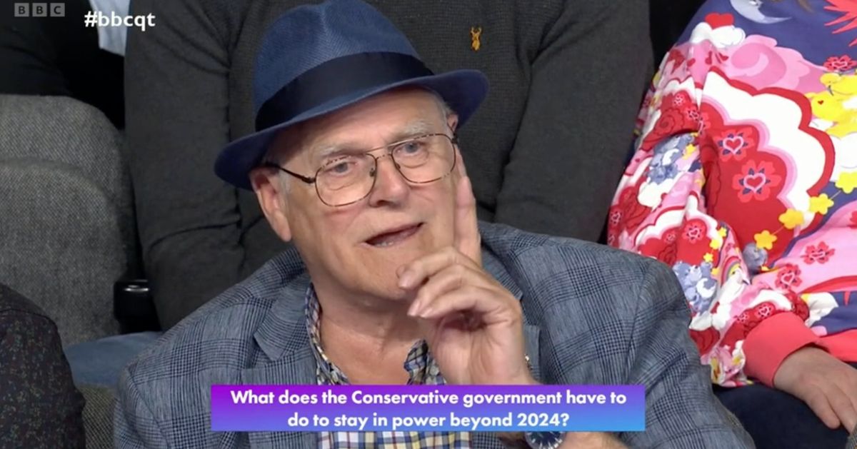 'You Couldn't Run A Whelk Stall': Question Time Audience Member Blasts Politicians