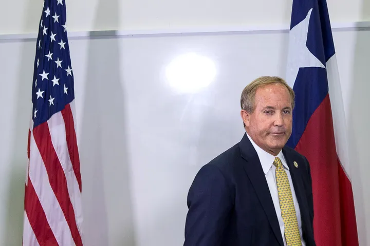 FBI Arrests Texas Businessman Linked To Impeachment Of AG Ken Paxton (huffpost.com)