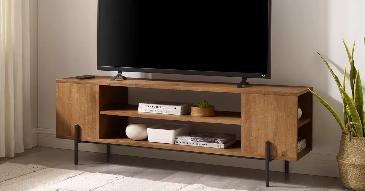 This Affordable Reviewer-Approved TV Stand Looks Magazine-Worthy