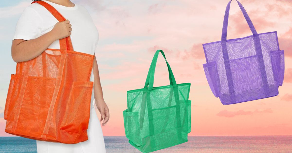 Meet The $10 Mesh Beach Bag With A 4.9-Star Rating