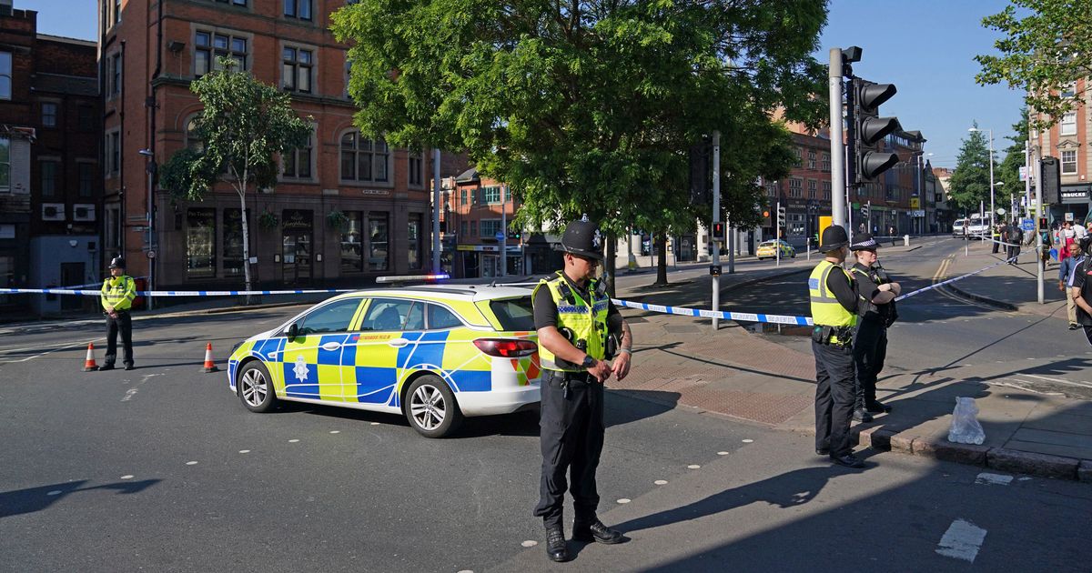 3 retrouvés morts, 3 touchés par une camionnette lors d’incidents liés dans la ville anglaise de Nottingham, selon la police
